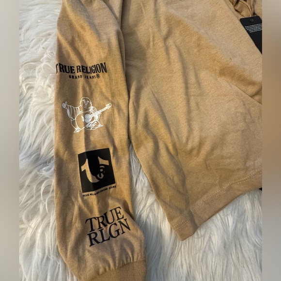 True Religion Set - Picture 4 of 6